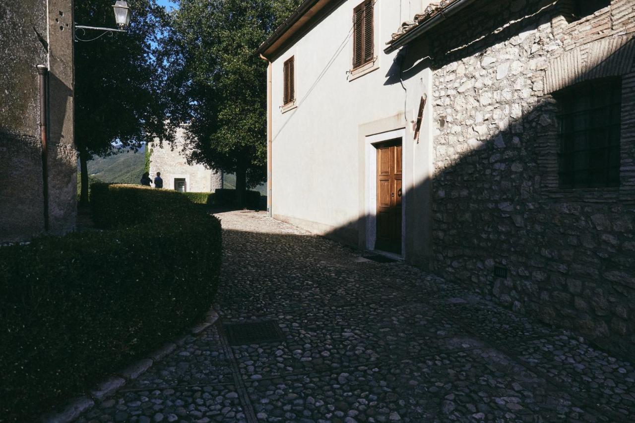 Albergo Diffuso Crispolti Labro Extérieur photo
