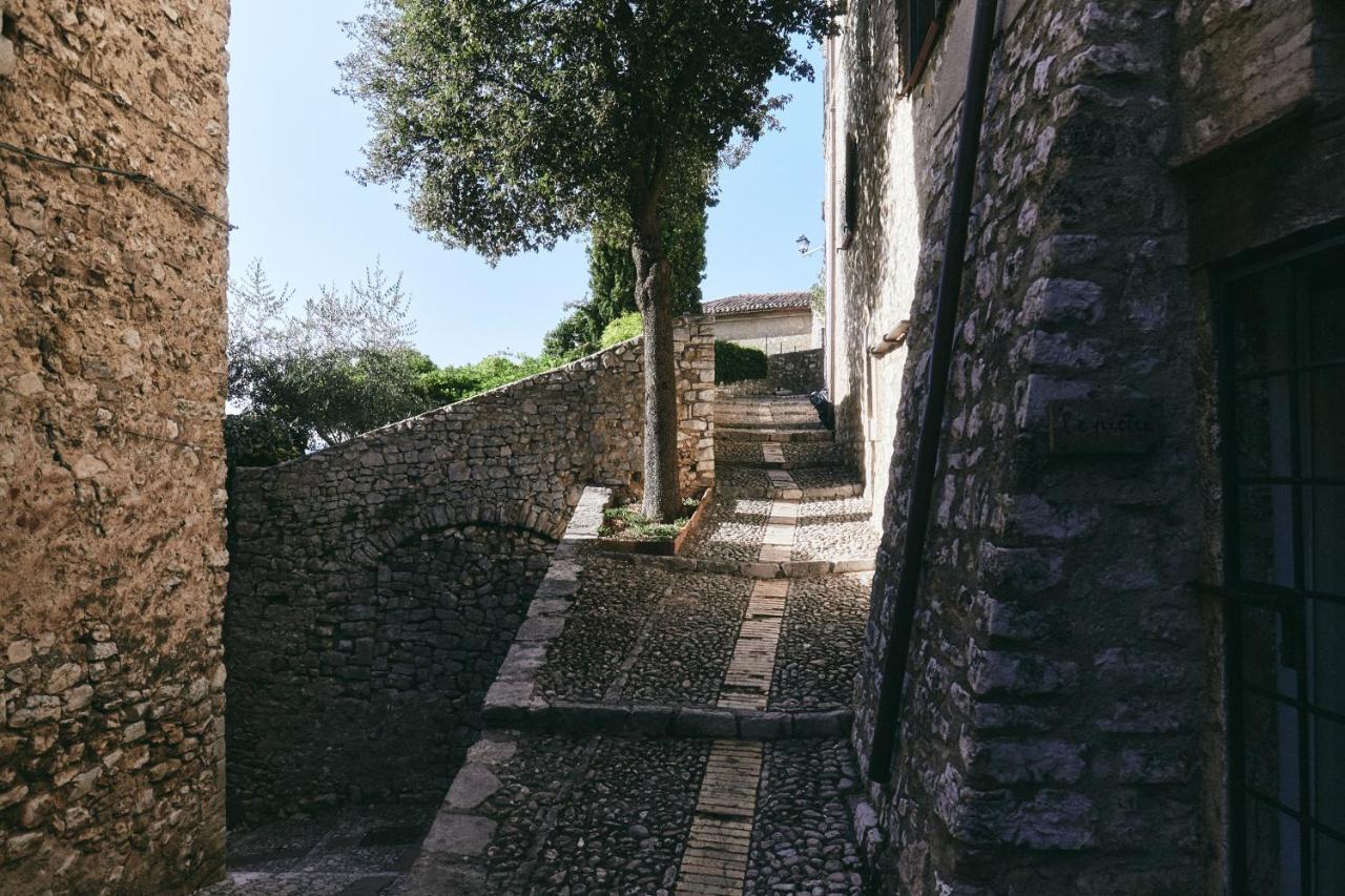 Albergo Diffuso Crispolti Labro Extérieur photo