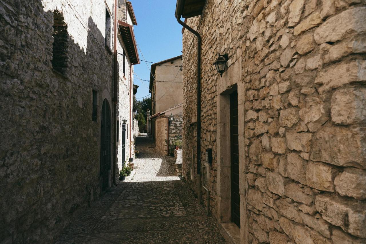 Albergo Diffuso Crispolti Labro Extérieur photo