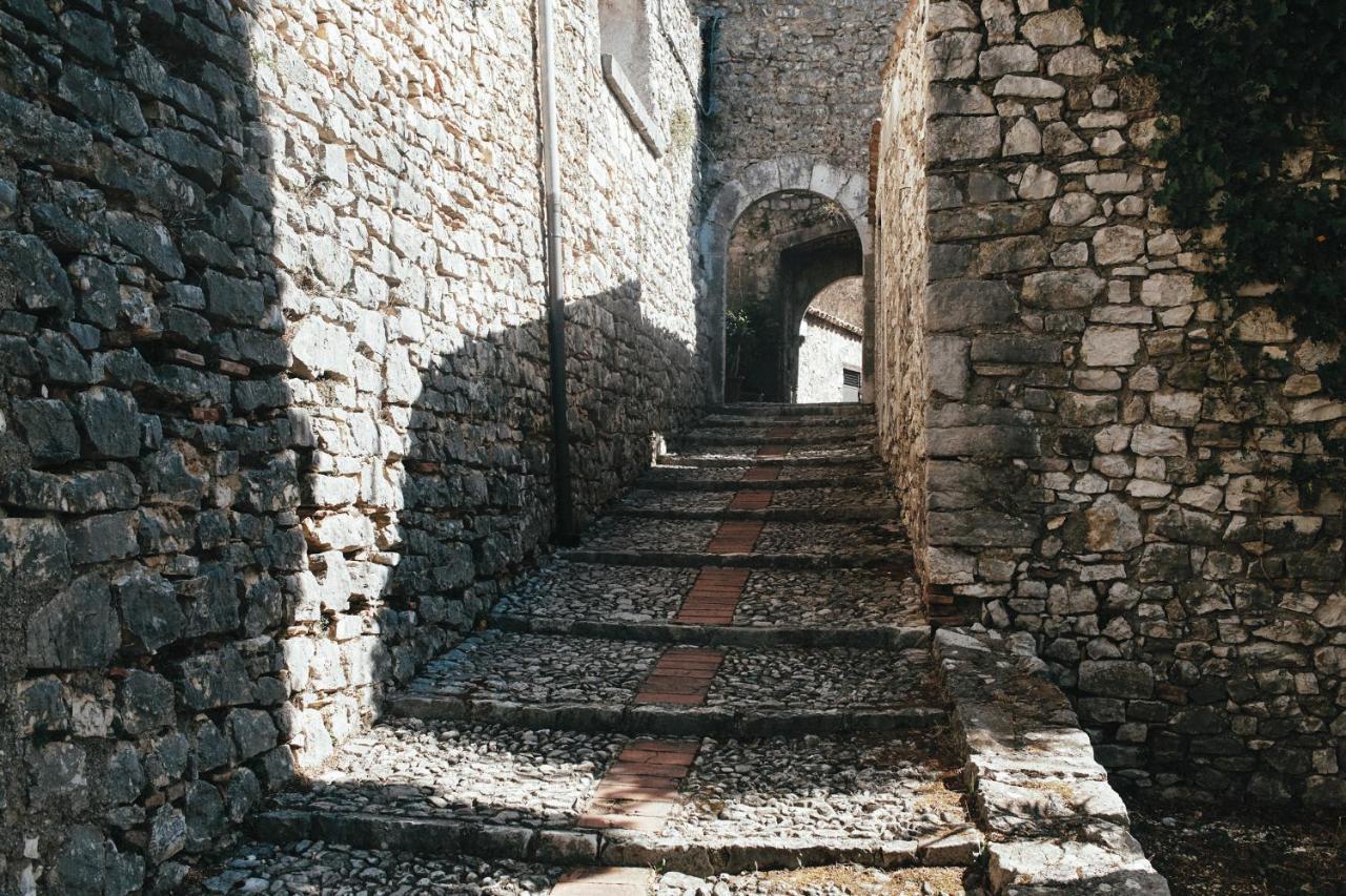 Albergo Diffuso Crispolti Labro Extérieur photo