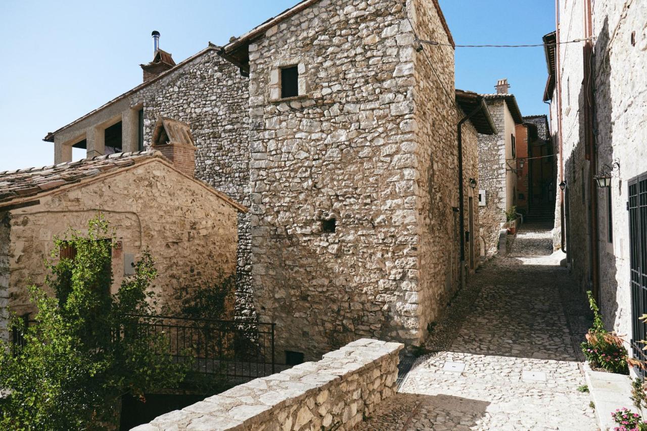 Albergo Diffuso Crispolti Labro Extérieur photo
