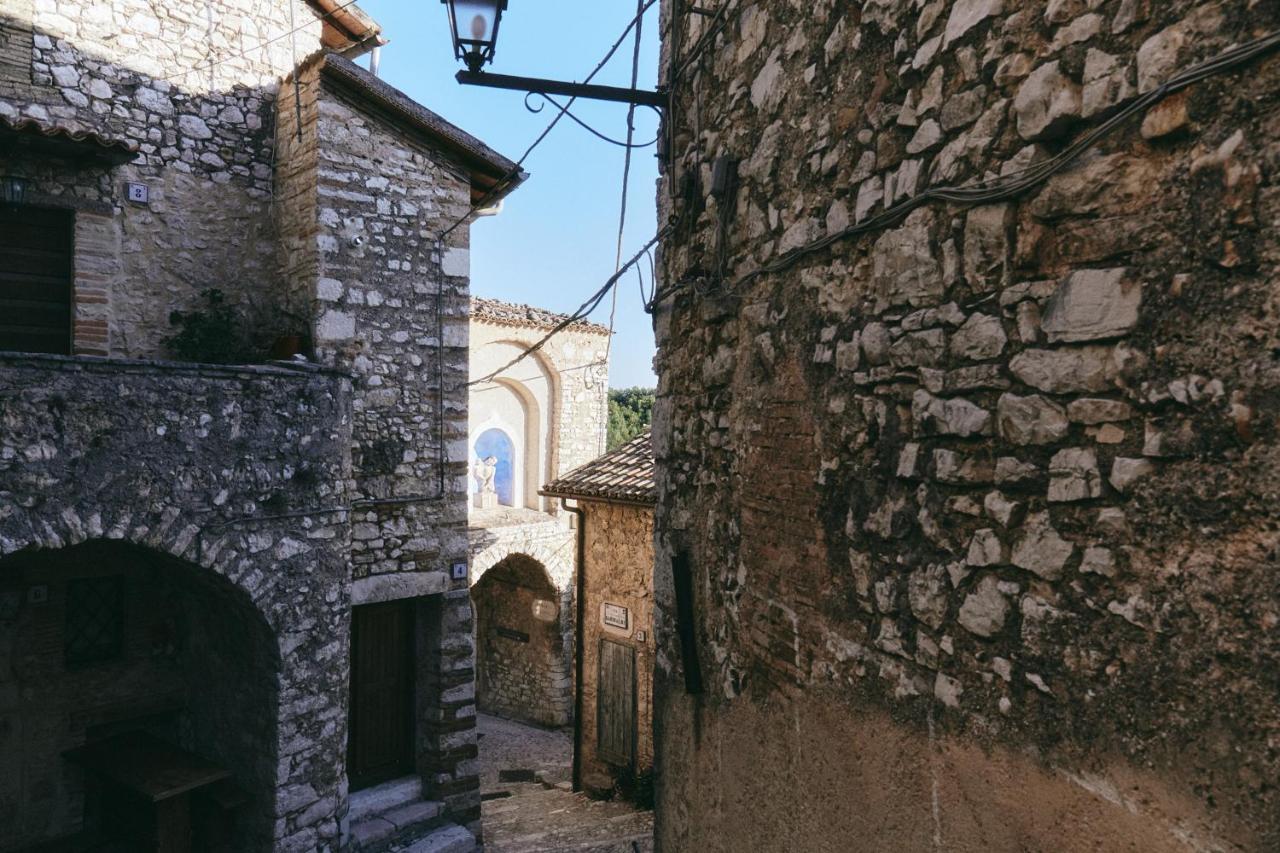 Albergo Diffuso Crispolti Labro Extérieur photo