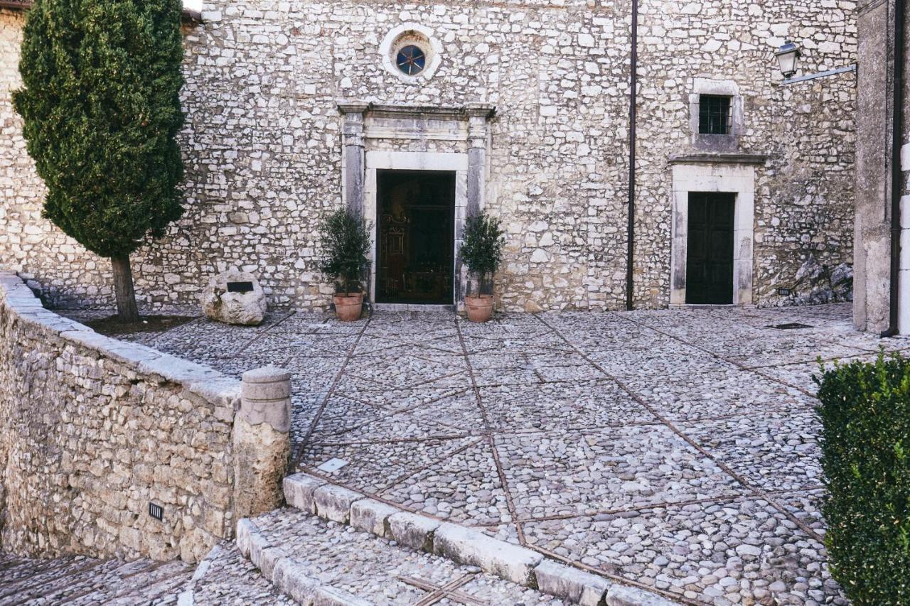 Albergo Diffuso Crispolti Labro Extérieur photo